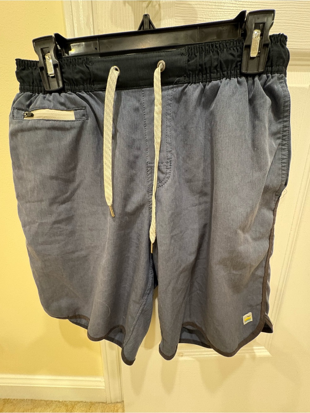Vuori Shorts 8” Inseam